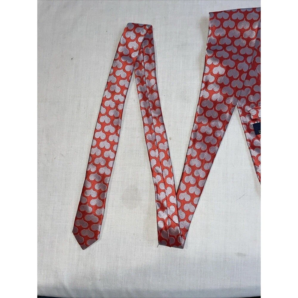 Desantis Collection Men’s Dress Tie Size 58” Pink Hearts Business Formal City